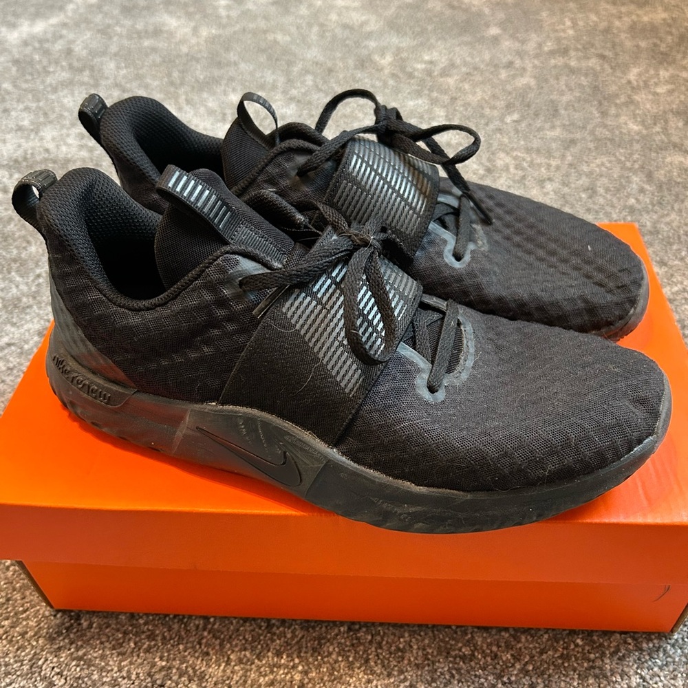 Women’s Nike Free TR 8
